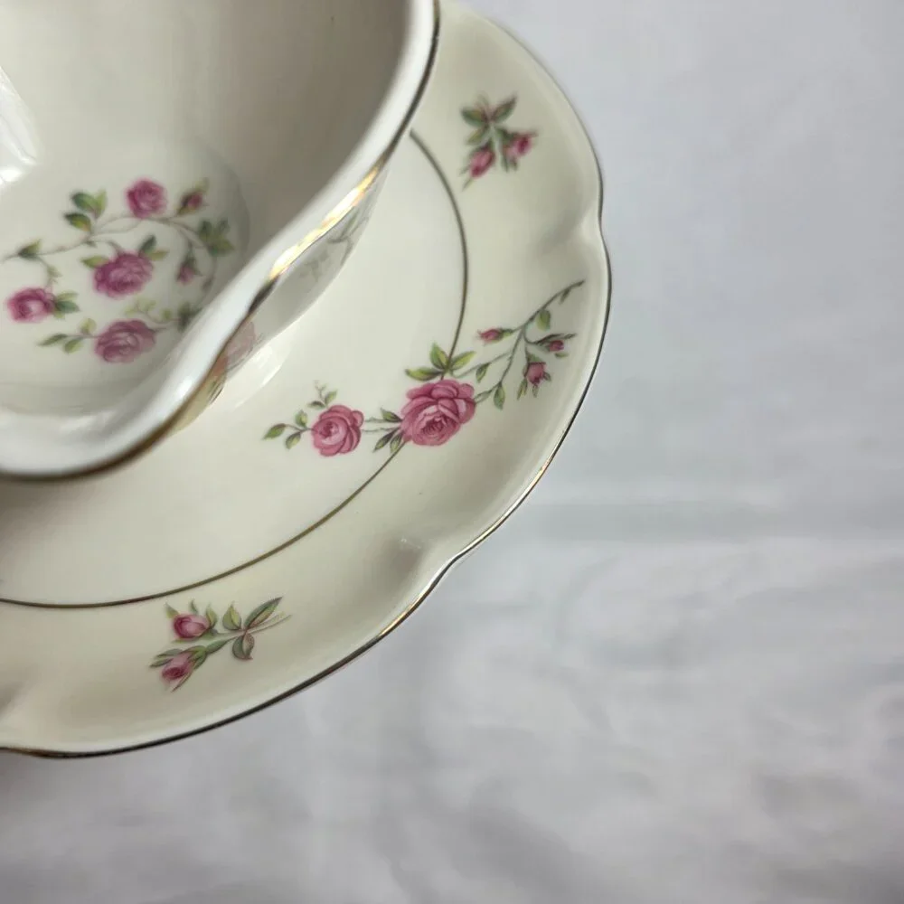 Theodore Haviland Delaware (New York) Gravy Boat Ivory with Pink Roses